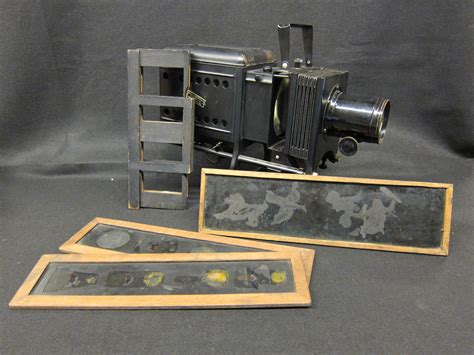 The Influence of Magic Lantern Slides on Shadow Play
